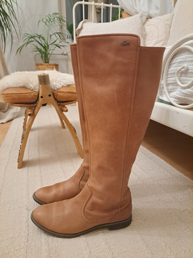 Lacoste ruskeat naisten nahkasaappaat 39