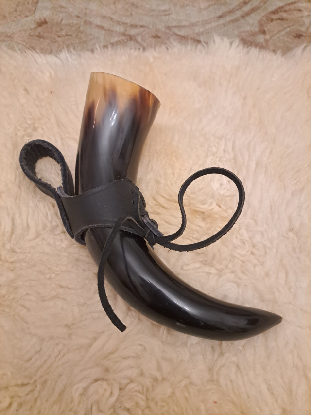 Vyölle laitettava juomasarvi