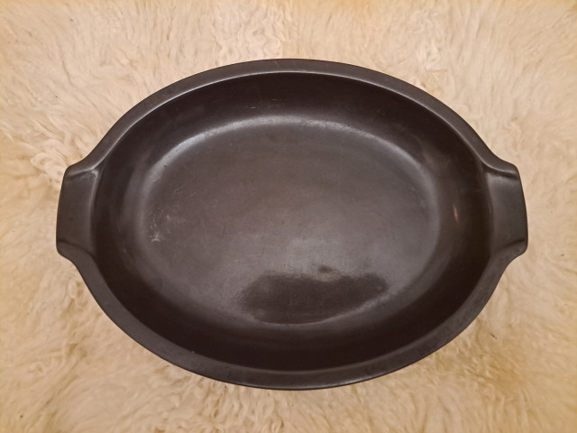 Arabian Liekki paistovuoka, kestävää kivitavaraa