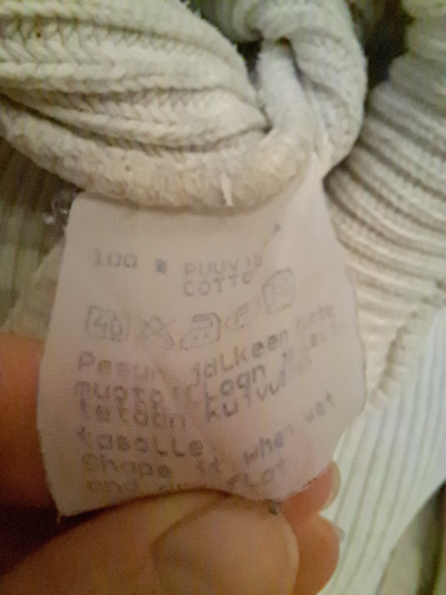 Rento ja tyylikäs Marimekon vintage neuletakki