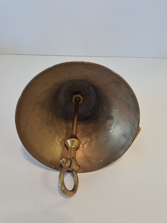 Laivakello messinkiä