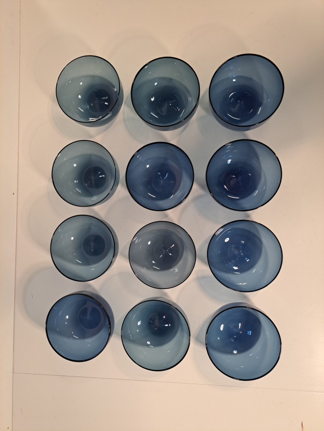 Sarpanevan suunnittelemat jälkiruokakulhot Iittala 12kpl