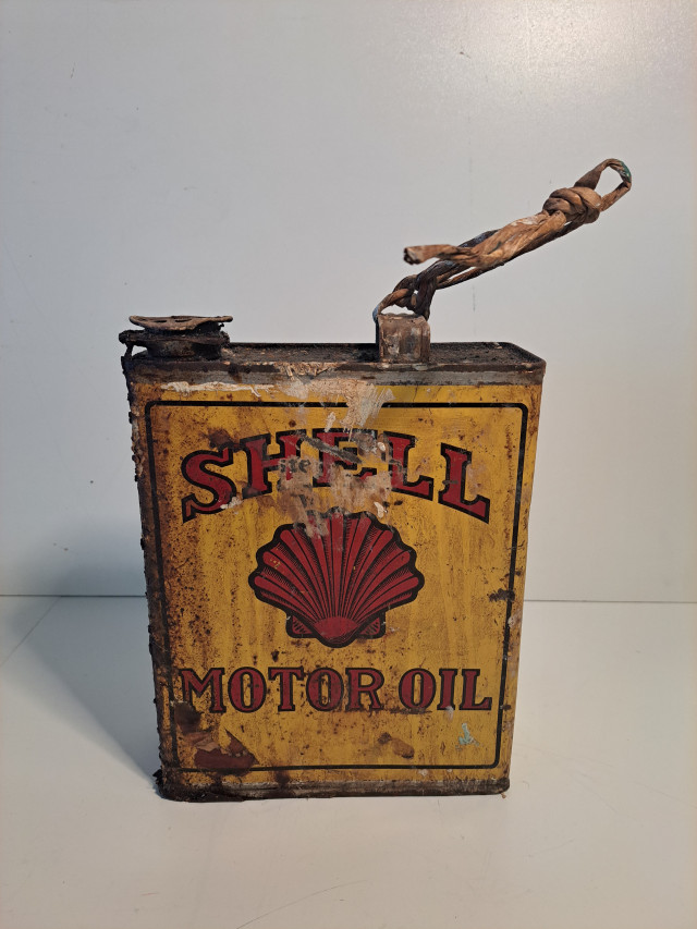 Vanha Shell öljykanisteri
