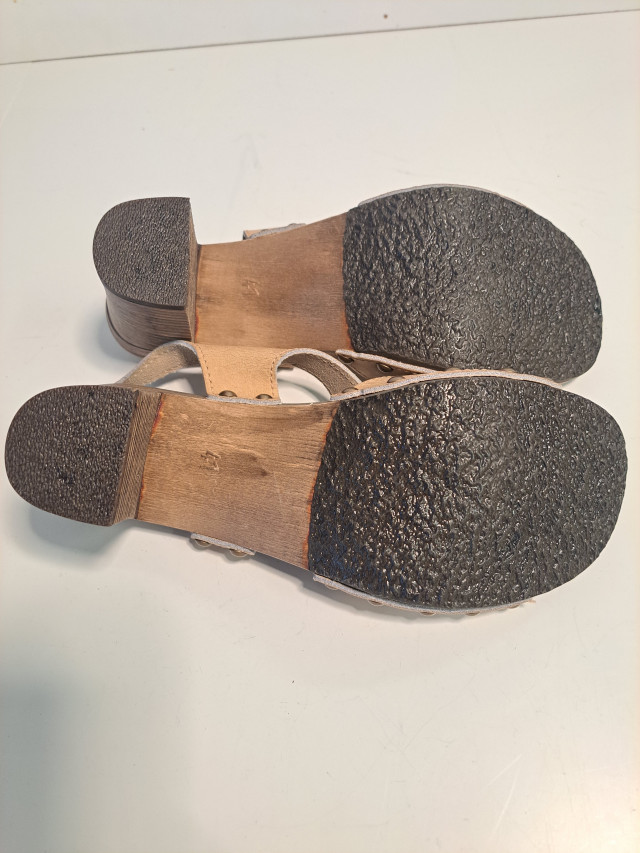 Nahkasandaalit koko 41