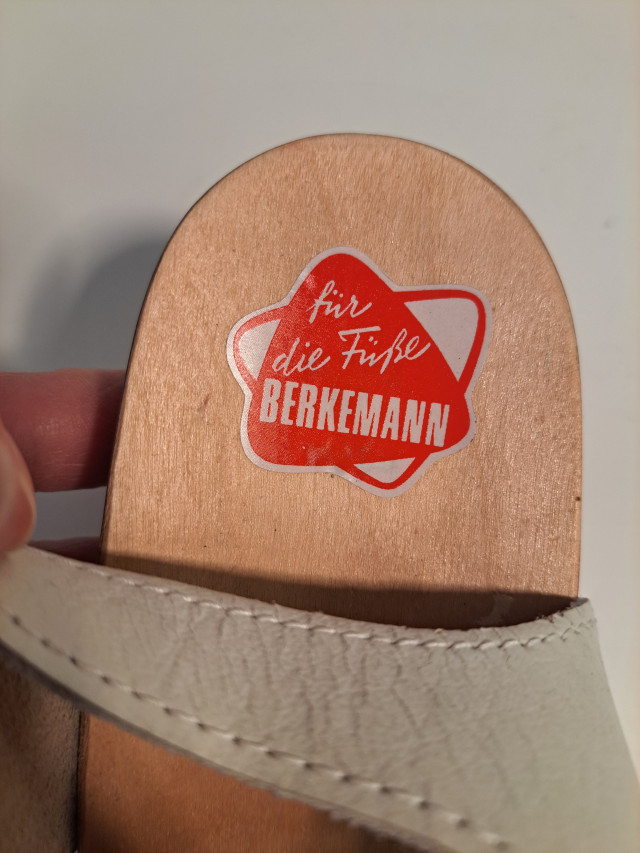 Nahkasandaalit koko 40