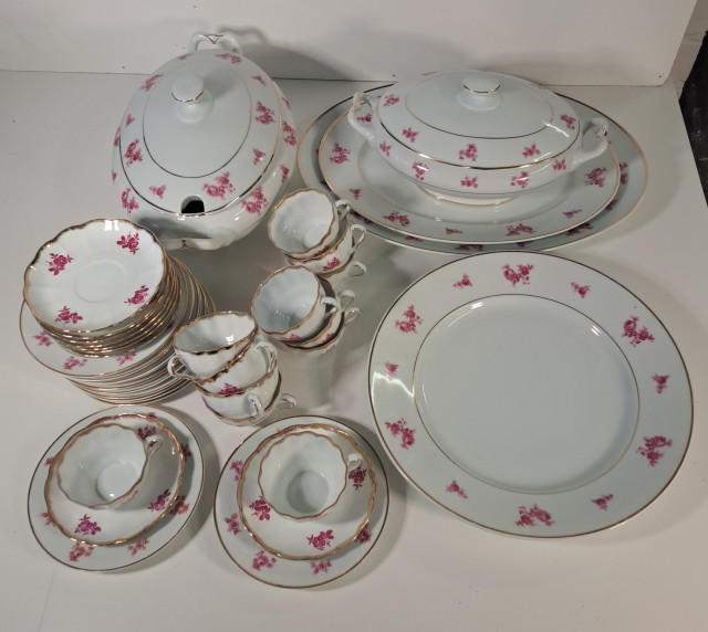 Iso Arabian astiasto