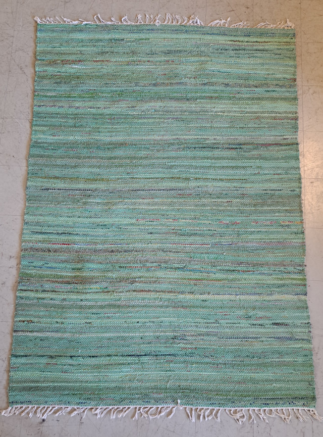 Vihreä räsymatto 134x199