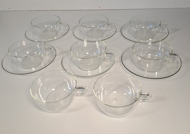 Wilhelm Wagenfeld lasiset kupit ja asetit