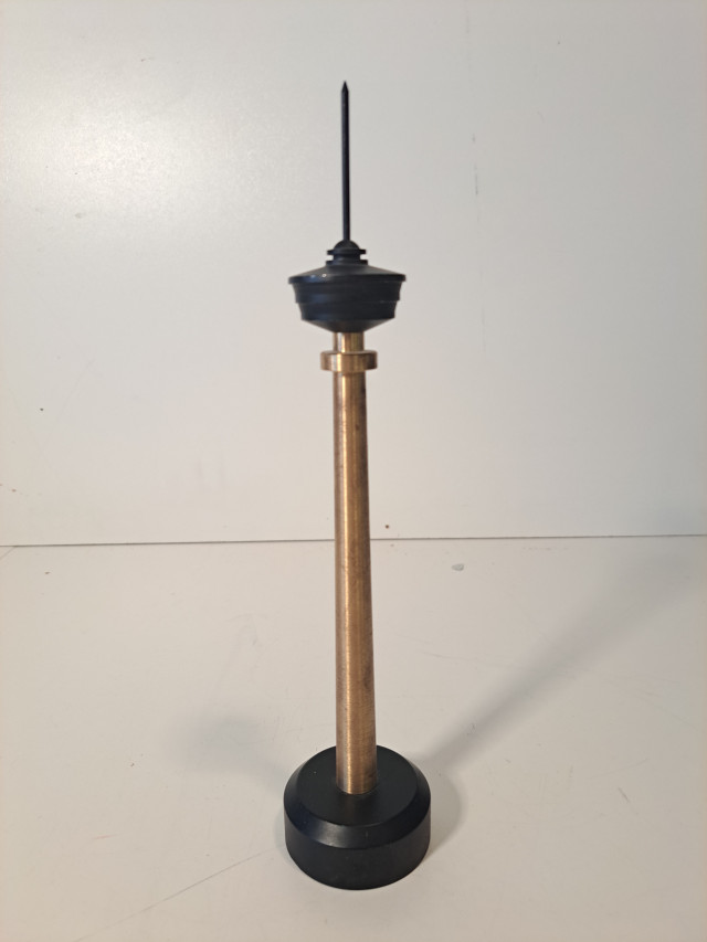 Näsinneula näköispatsas