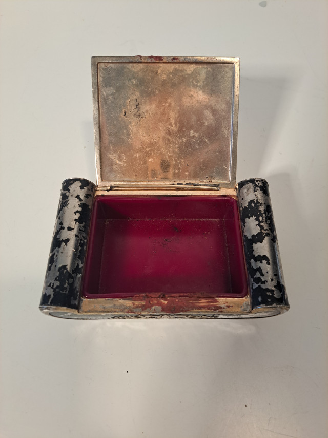 Japanilainen korurasia