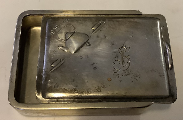 Sota-ajan rasia 6,5x5 cm