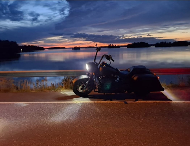 Moottoripyörä Harley Davidsson 1800cc Road King