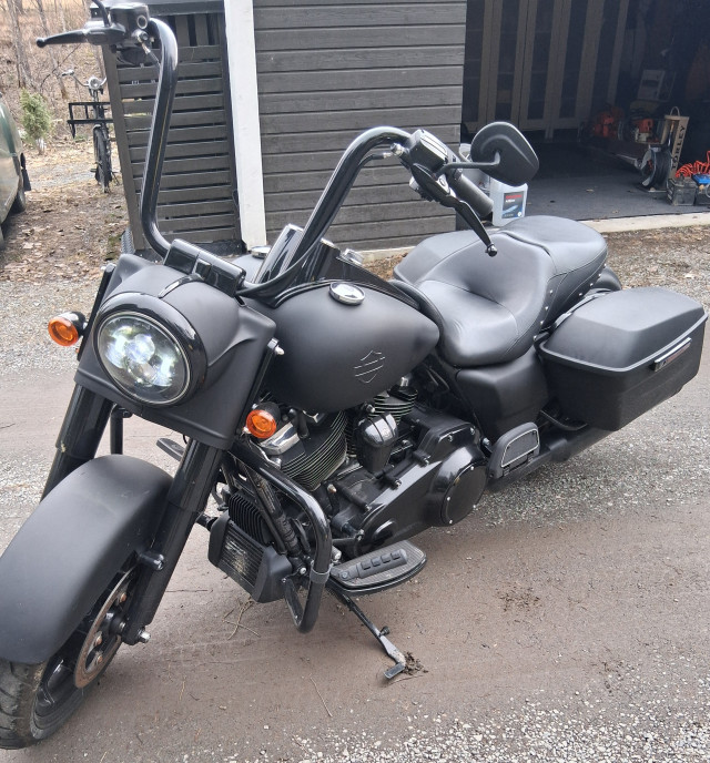 Moottoripyörä Harley Davidsson 1800cc Road King