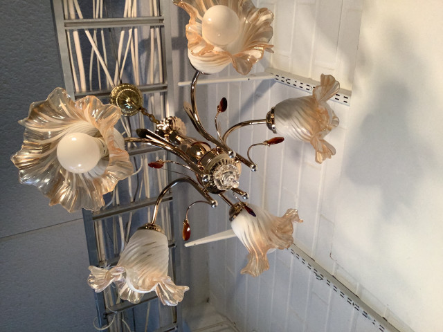 Kattovalaisin, 5 lamppua