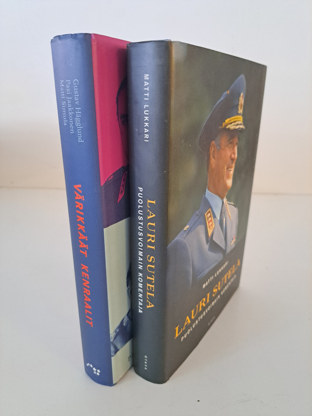 Kirjat Lauri Sutela ja värikkäät kenraalit