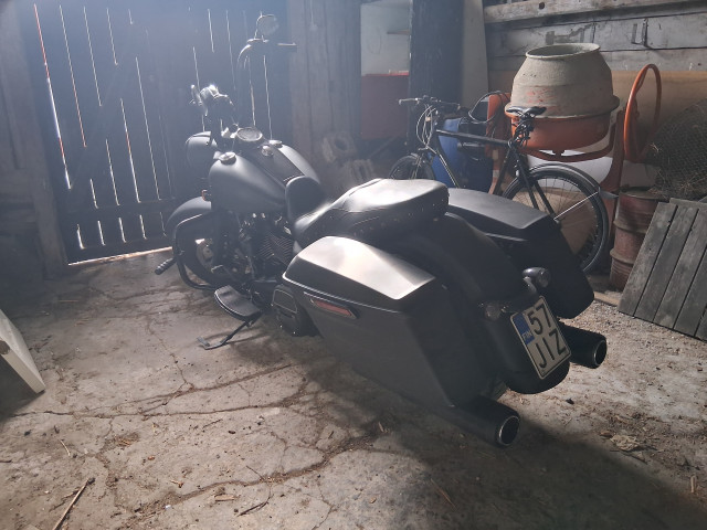 Moottoripyörä Harley Davidsson 1800cc Road King