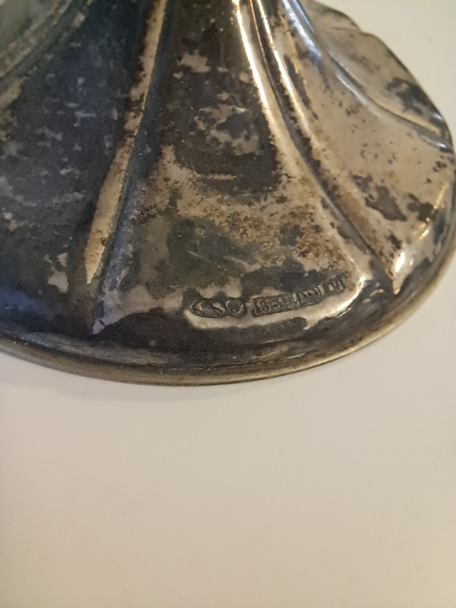 Hopeiset kynttilänjalat 815