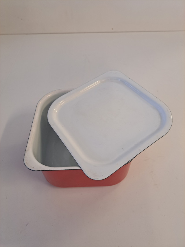 Finel kannellinen emalivuoka