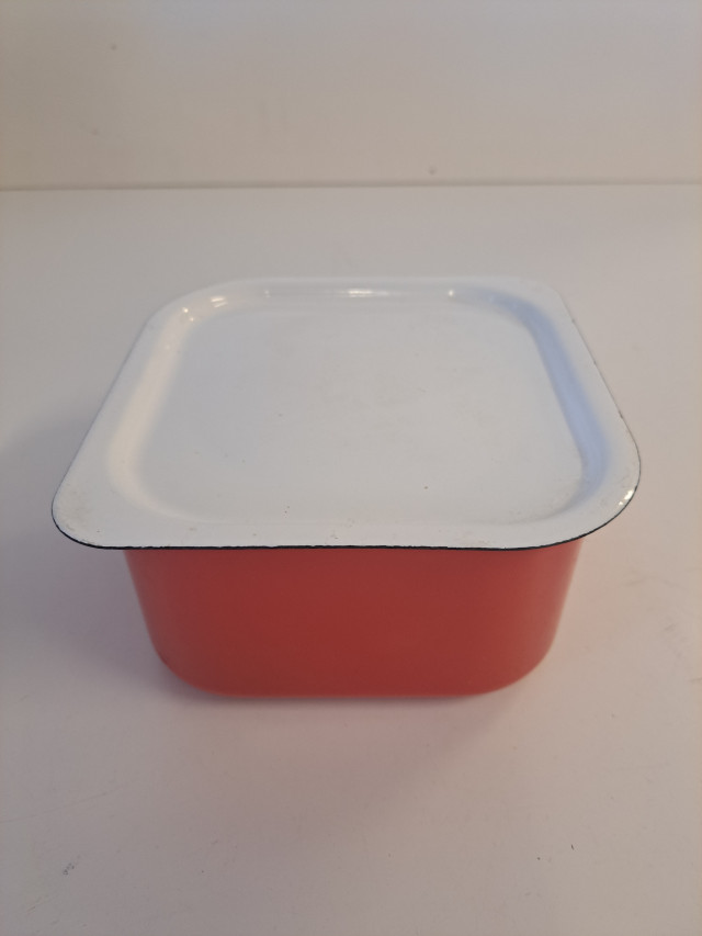 Finel kannellinen emalivuoka