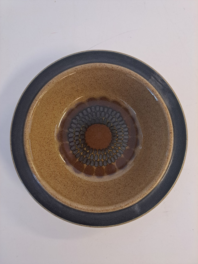 Arabian Kosmos kulho