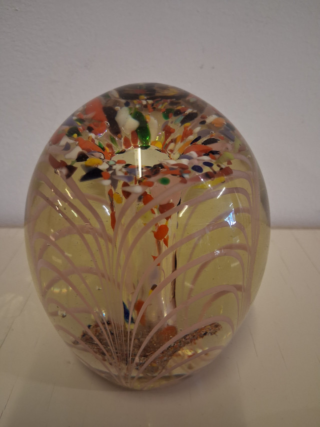 Viialan lasin paperipaino