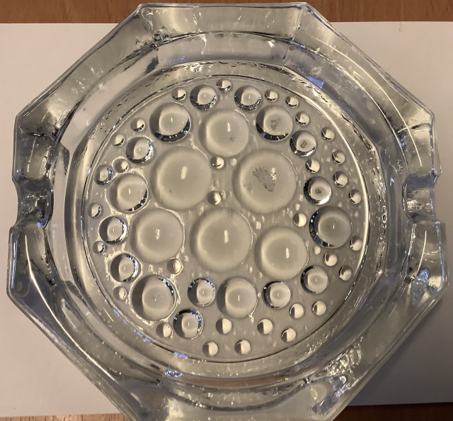 Nanny Still tuhkakuppi, halk 14 cm