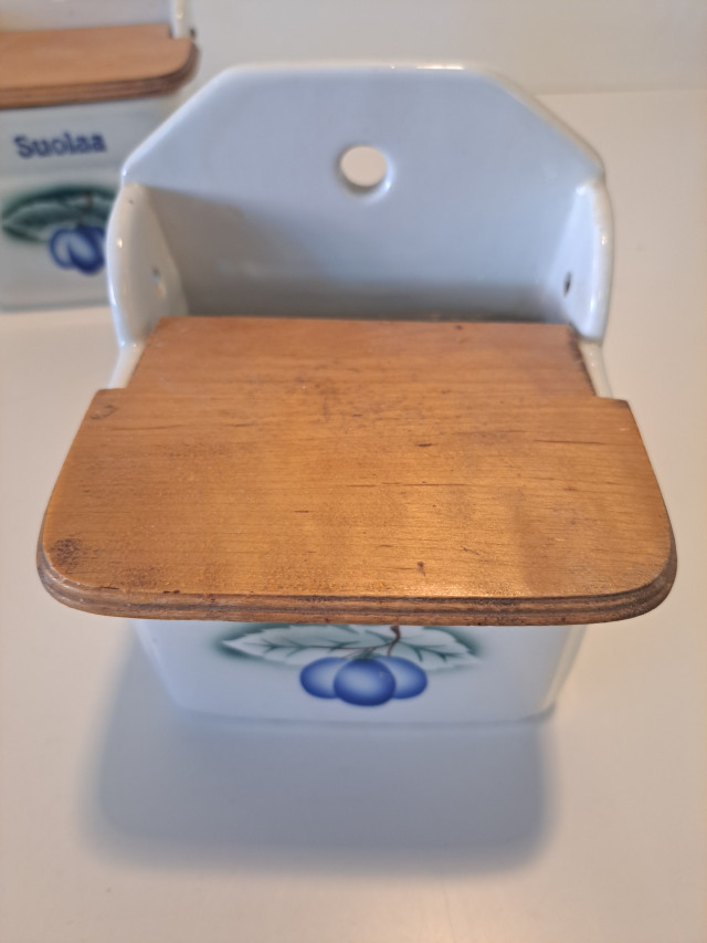 Arabian vanhat mausteastiat