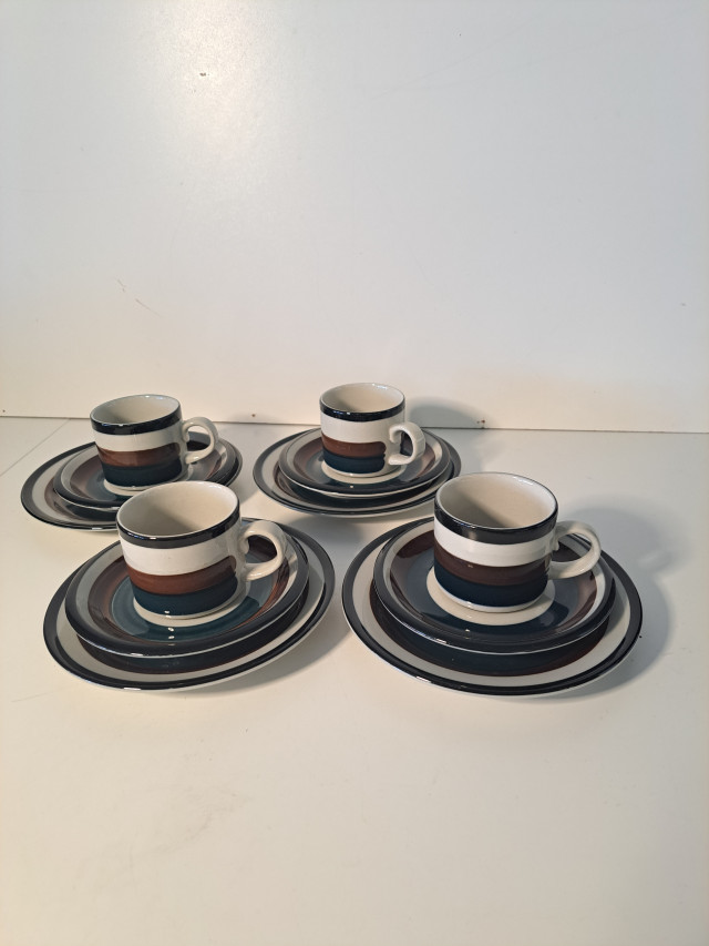 Arabian Kaira kahvikuppisetit 4kpl