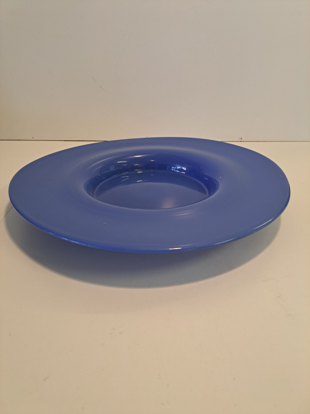 Nuutajärvi Baltica taidelasilautanen, Heikki Orvola