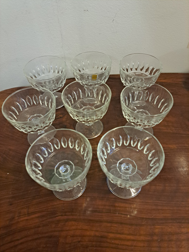 Jalalliset lasikulhot 8kpl