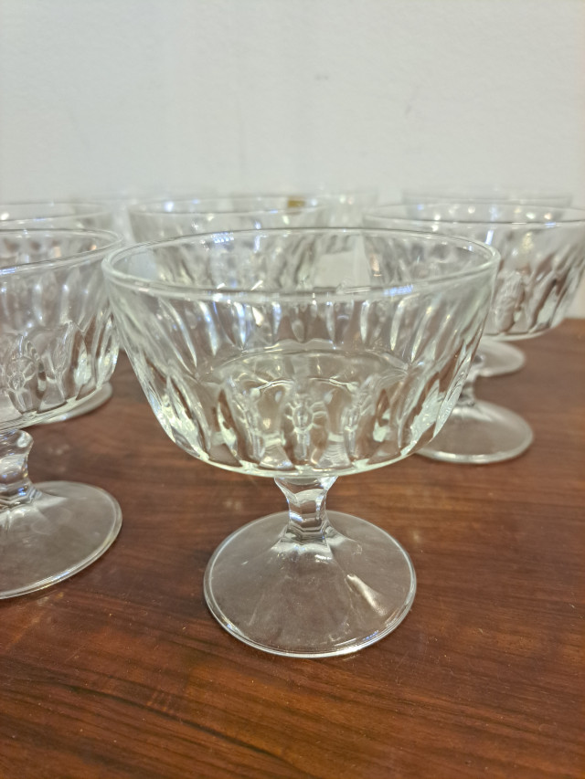 Jalalliset lasikulhot 8kpl