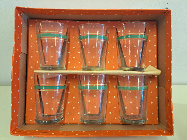 6kpl retro juomalaseja paketissaan