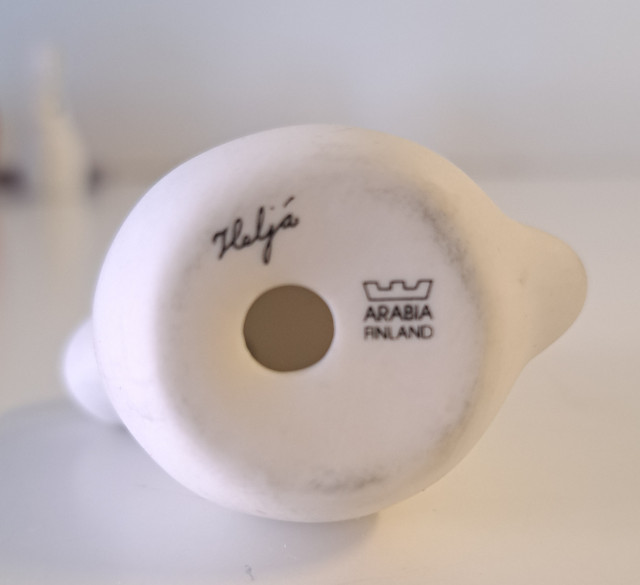 Heljä Liukko-Sundströmin pupu figuuri