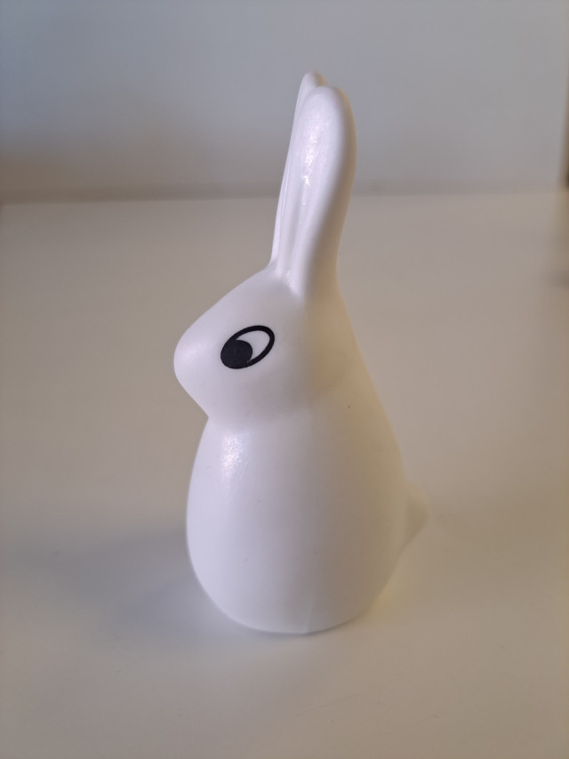 Heljä Liukko-Sundströmin pupu figuuri