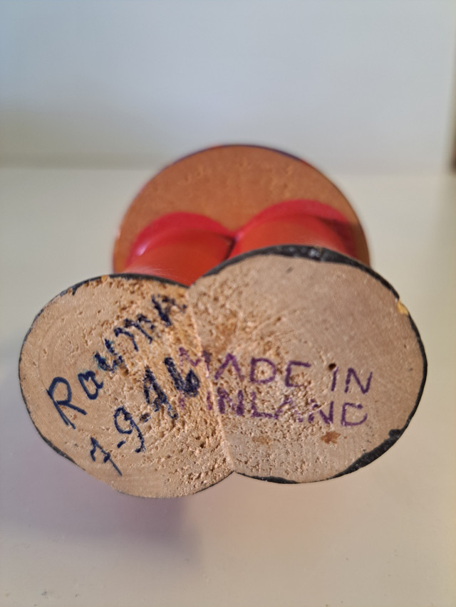 Vintage Puunukke suomalaista käsityötä