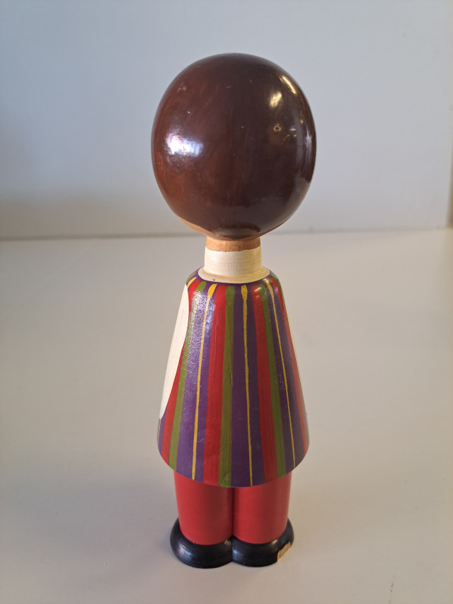 Vintage Puunukke suomalaista käsityötä