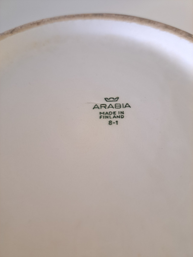 Iso Arabian taikinakulho