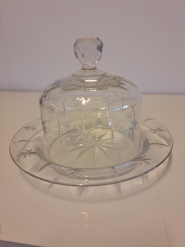 Riihimäenlasi Venus juustokupu ja lautanen