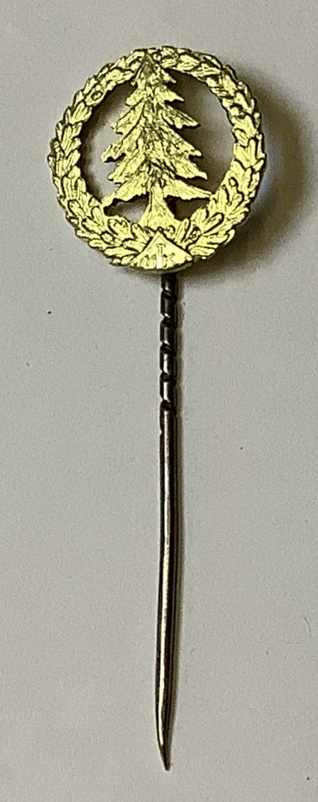 Kultainen rintamerkki