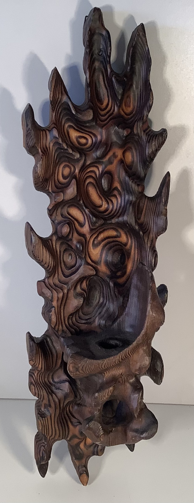 Kynttilälampetti puuta, Erkki Hovi