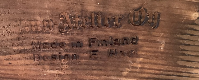 Kynttilänjalka.  Puuta, Erkki Hovi