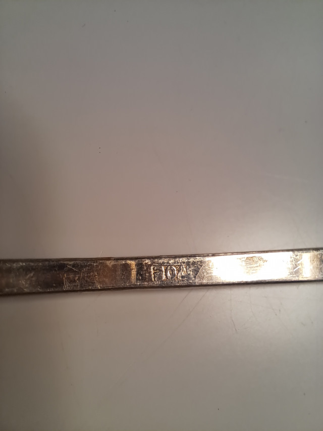 Hopeiset aterimet emalikoristeluin, Korealaista vintagea