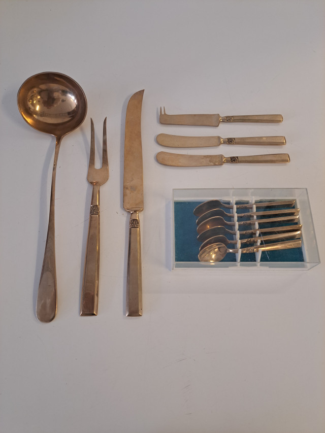 Messinkiset keittiövälineet