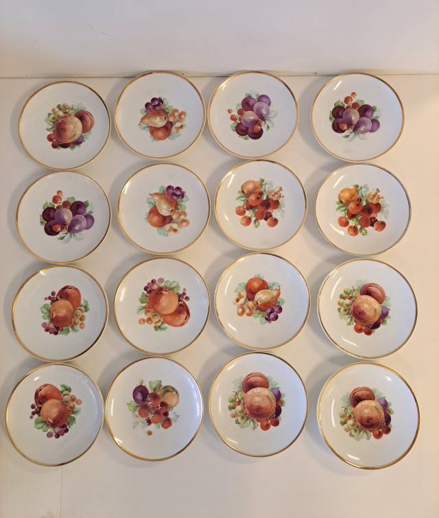 Arabia hedelmä leivonnaislautaset 16kpl