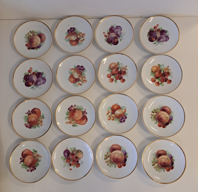 Arabia hedelmä leivonnaislautaset 16kpl