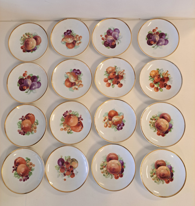 Arabia hedelmä leivonnaislautaset 16kpl