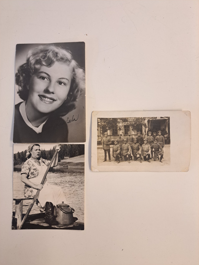 Vanhat valokuvat (Armi Kuusela, Siiri Angerkoski)