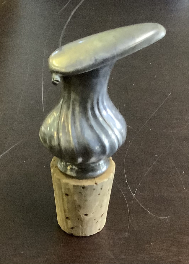 Hopeinen Viinipullon korkki Wirkkala