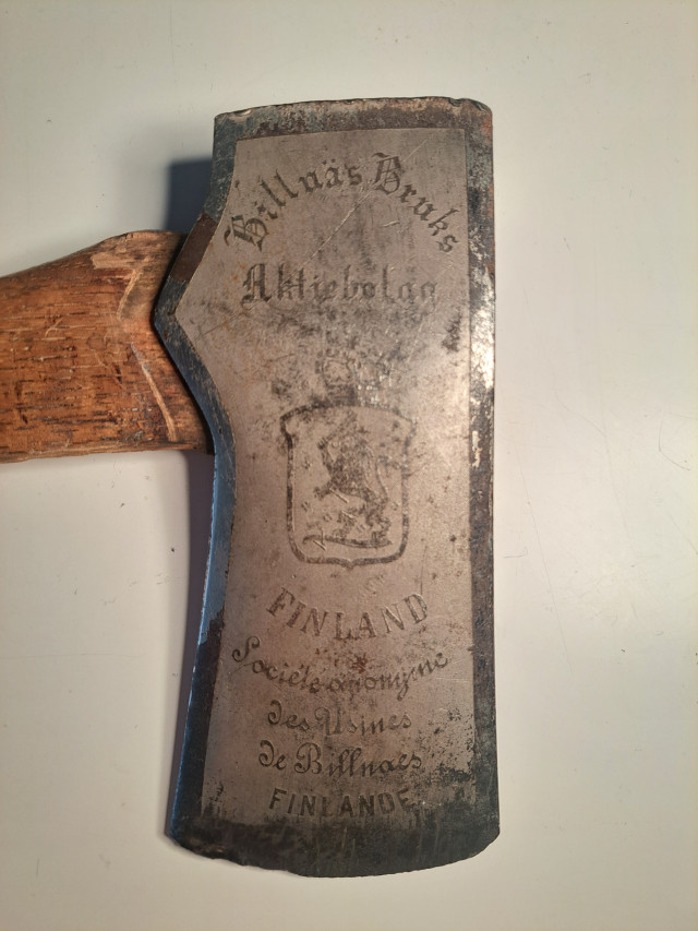 Billnäs Kirves, Pariisin Maailmannäyttelyyn tehty vuonna 1900