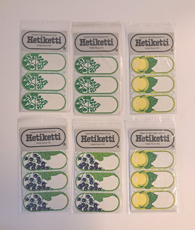 Nanny Stillin suunnittelemat "Hetiketti" tarraetiketit